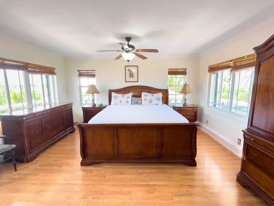Turquoise Haven Villa Providenciales